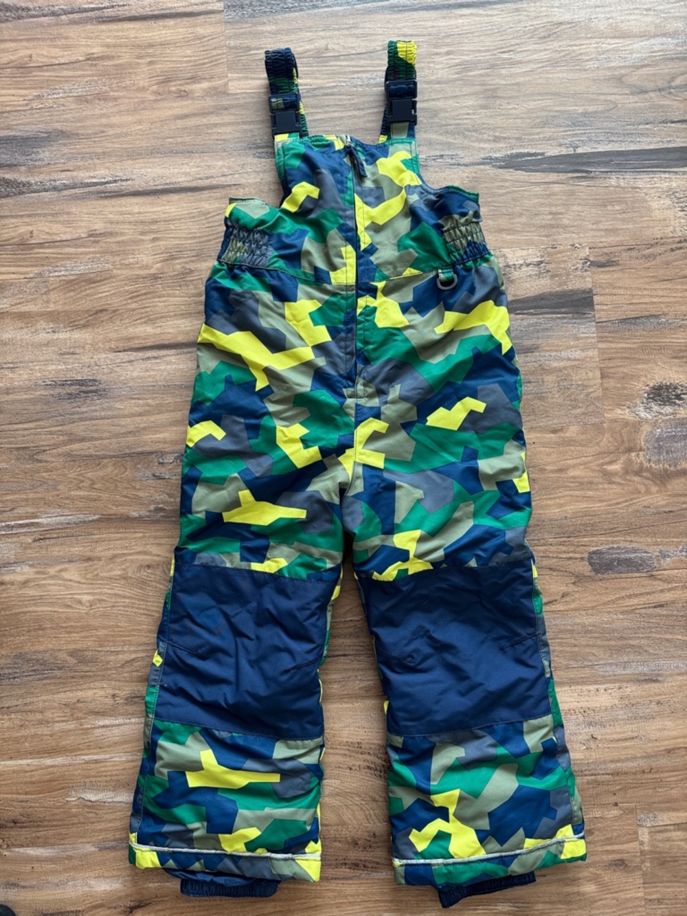 Hanna Andersson Boys Camo Winter overalls, 
Yellow Green Navy